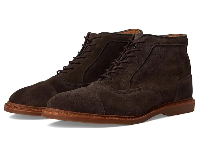 Pair of Allen Edmonds Parkversboot suede cap-toe boots in Bitter Chocolate